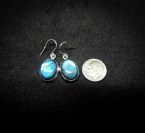 Pendientes de labradorita de plata de ley con ajuste de bisel incrustaciones ovaladas azules llamativas para bodas y fiestas - Product Image 6
