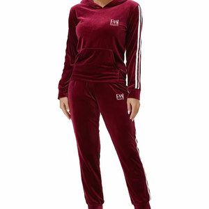 ชุดวอร์มผ้ากำมะหยี่สำหรับผู้หญิงประดับพลอยเทียมวัสดุโพลีเอสเตอร์/ ผ้าฝ้ายลำลองระบายอากาศแบบสั้นสองชิ้นโลโก้ตามสั่ง - Product Image 1