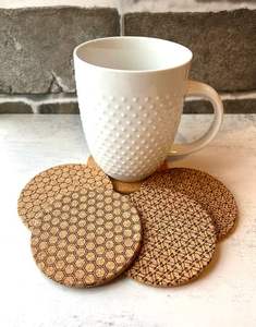 Dessous de verre en bois artisanal de style classique tendance équipement de cuisine de qualité unique tapis et tampons déco de table pour la forme de thé - Product Image 1