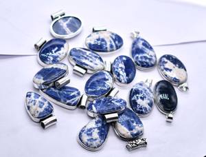 สร้อยคอจี้อัญมณีทำจากทองเหลืองโบราณของผู้หญิงเครื่องประดับแฟชั่นธรรมชาติสำหรับงานเทศกาลและปาร์ตี้มาแรง - Product Image 4