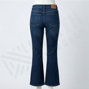 Pantalon évasé taille haute ample d'été vintage pour femme, en denim décontracté avec imprimé décoratif, boutons tricotés, respirant et élastique - Product Image 2
