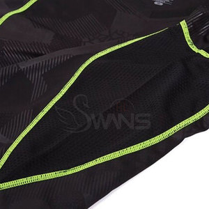 Uniforme de fútbol adulto para hombre de invierno de la mejor calidad con diseño personalizado 100% poliéster transpirable al mejor precio - Product Image 4