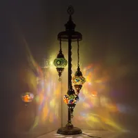 Lampe sur pied LED turque à 7 globes, abat-jour en verre fait main pour mosaïque en vitrail, base ottomane, design méditerranéen, salon