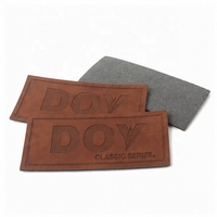 Étiquettes One Stop Patchs de réparation en cuir PU personnalisés avec logo en relief