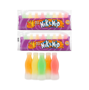 Bonbons en bouteille Nik L Nip Wax contenant des colorants artificiels FD&C Rouge 40, Bleu 1, Jaune 5, Jaune 6 pour des bouteilles aux couleurs vives et attrayantes. - Product Image 1