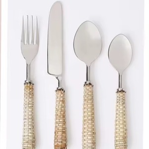 Cubiertos de lujo seguros para alimentos, mango de ratán de acero inoxidable, 2 tenedores, 2 cuchillos y 1 cuchara, juego de cubiertos - Product Image 3