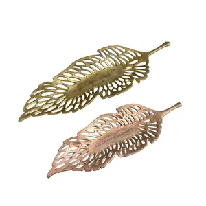 Luxury Retro Gold Metal Leaf Tray Made By Aluminum Leaf Shape Dishes Desktop Home Decoration Fruit Plate