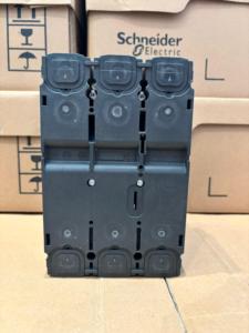 Interruptor Automático Magnetotérmico Trifásico de la Serie NSX de Schneider, Modelo NSX100FTM16D, 100A, 3 Polos, Fijo - Product Image 4