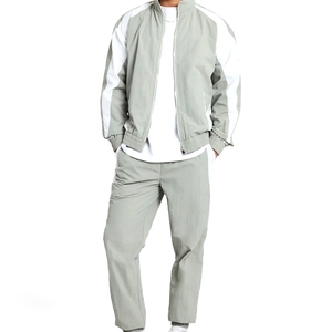 ชุดวอร์มไนลอนคุณภาพสูงแบบขายส่ง ซิปหน้า ระบายอากาศได้ดี เหมาะสำหรับกิจกรรมกลางแจ้ง ชุดลำลองสำหรับทุกเพศทุกวัย สำหรับฤดูหนาว ปี 2026 - Product Image 1