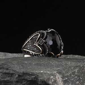 Anillo de plata 925 para hombre, piedra de circón negro, motivo de corazón hecho a mano, joyería turca al por mayor, ajuste de moda fina, tecnología de incrustaciones - Product Image 2