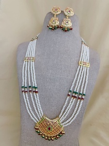 ชุดสร้อยคอไข่มุกสีขาวหรูหราแบบดั้งเดิมสร้อยคอไข่มุกหลายชั้นชุบทองแบบดั้งเดิมพร้อมต่างหู - Product Image 2