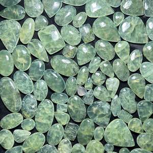หินอัญมณีประดับอัญมณีสีเขียวธรรมชาติทำด้วยมือสวยงามสำหรับทำเครื่องประดับ - Product Image 2