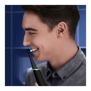 Spazzolino elettrico IO SERIES 6S (Ricaricabile) Black - Product Image 4
