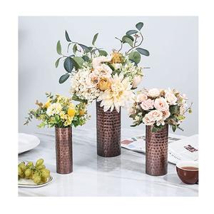 Florero de Metal martillado decorativo para el hogar, florero Floral con forma de cilindro de tono de cobre para Decoración de mesa, comedor - Product Image 3