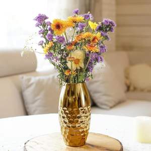 Vase à fleurs en métal élégant fait à la main, pièce décorative pour salle à manger et présentation sur table, utilisations de décoration intérieure à prix abordable - Product Image 2