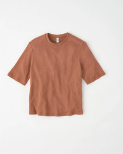 เสื้อยืดทรงโอเวอร์ไซส์แบบมีโครงสร้าง ผ้าฝ้ายทรงหลวมสไตล์โมเดิร์น - Product Image 4