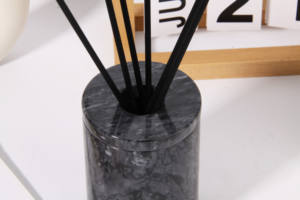 Diffuseurs d'huiles à bâtonnets en pierre <span class=keywords><strong>de</strong></span> luxe, grands bâtonnets en marbre uniques, <span class=keywords><strong>diffuseur</strong></span> <span class=keywords><strong>de</strong></span> <span class=keywords><strong>parfum</strong></span> vide pour voiture, gros distributeur <span class=keywords><strong>de</strong></span> flacons <span class=keywords><strong>de</strong></span> <span class=keywords><strong>diffuseur</strong></span> <span class=keywords><strong>de</strong></span> <span class=keywords><strong>parfum</strong></span> - Product Image 5