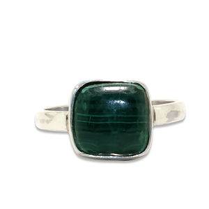Vente en gros de bijoux en malachite naturelle Bague en argent sterling massif 925 Bagues en malachite Spéciales de haute qualité Bagues en malachite et pierres précieuses - Product Image 1