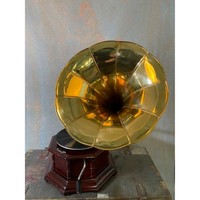 Hermoso Gramófono de estilo antiguo, fonógrafo-Decoración de estilo antiguo hecha a mano-Idea de regalo perfecta