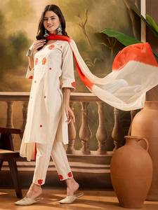 Conjunto de Traje Bordado de Algodón Suave Premium, Kurta, Pantalón y Dupatta, con Bordado de Hilo Fino para Mujer, Ropa Étnica al por Mayor, Ropa Festiva y de Oficina - Product Image 6