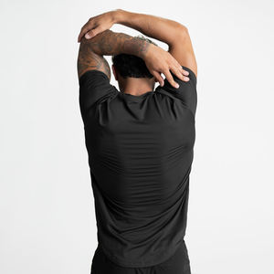 T-shirt uni à manches courtes et séchage rapide en polyester spandex ultra doux vierge personnalisé taille US T-shirts de sport pour hommes T-shirt pour hommes - Product Image 4