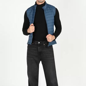 Personnalisé de haute qualité Logo personnalisé hommes Gilet bouffant léger sans manches hiver chaud matériel hommes sans manches veste bouffante - Product Image 1