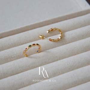 ต่างหูห่วงประดับเพชรสีรุ้งหลากสีสัน ดีไซน์เก๋ไก๋ ประกายวิบวับ เหมาะเป็นของขวัญสำหรับเธอ - Product Image 5