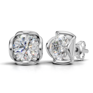 Boucles d'oreilles clous en diamant de laboratoire certifié IGI, taille ronde, monture closée, en or 18 carats, avec fermoir à vis - Product Image 1