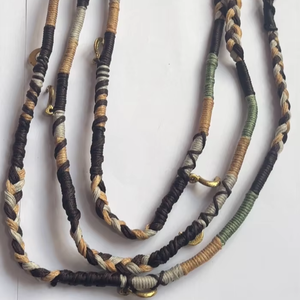 เครื่องประดับผม macrame Lulu ทำด้วยมือลูกปัดหลากสีทอง45ซม. ดวงจันทร์ครึ่งดวงการค้นหาเครื่องประดับไมโคร macrame เส้นไหมผสมสีสำหรับเธอ - Product Image 1