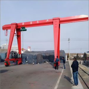 Grúa Pórtico Móvil Eléctrica con Certificación CE, 90 Toneladas, 25 Metros de Alcance, con Control Remoto y Polipasto - Product Image 4