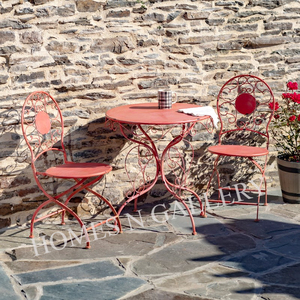 Dernières deux chaises et une table Meubles de bistro pliants de jardin au design étonnant avec finition antique de l'exportateur indien - Product Image 2