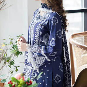Traje de Vestir para Mujer con Estampado Digital para Venta al por Mayor en Talla Adulta 2025 Shalwar Kameez Pakistaní Vestido de 3 Piezas - Product Image 4
