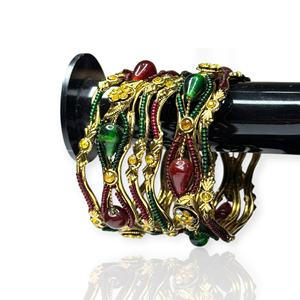 Conjunto de Brazaletes de Perlas Multicolores Geométricos de Diseño Chapados en Oro, Joyería de Moda para Novias, Aniversarios y Fiestas - Product Image 3