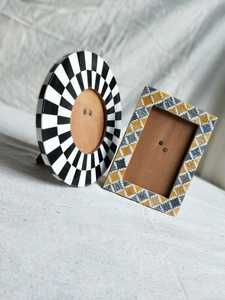 Marco de Fotos Moderno de Resina Blanco y Negro de 4x6 Pulgadas, Ecológico, Hecho a Mano, Duradero, para Fotos Familiares, Decoración del Hogar y Regalos - Product Image 5