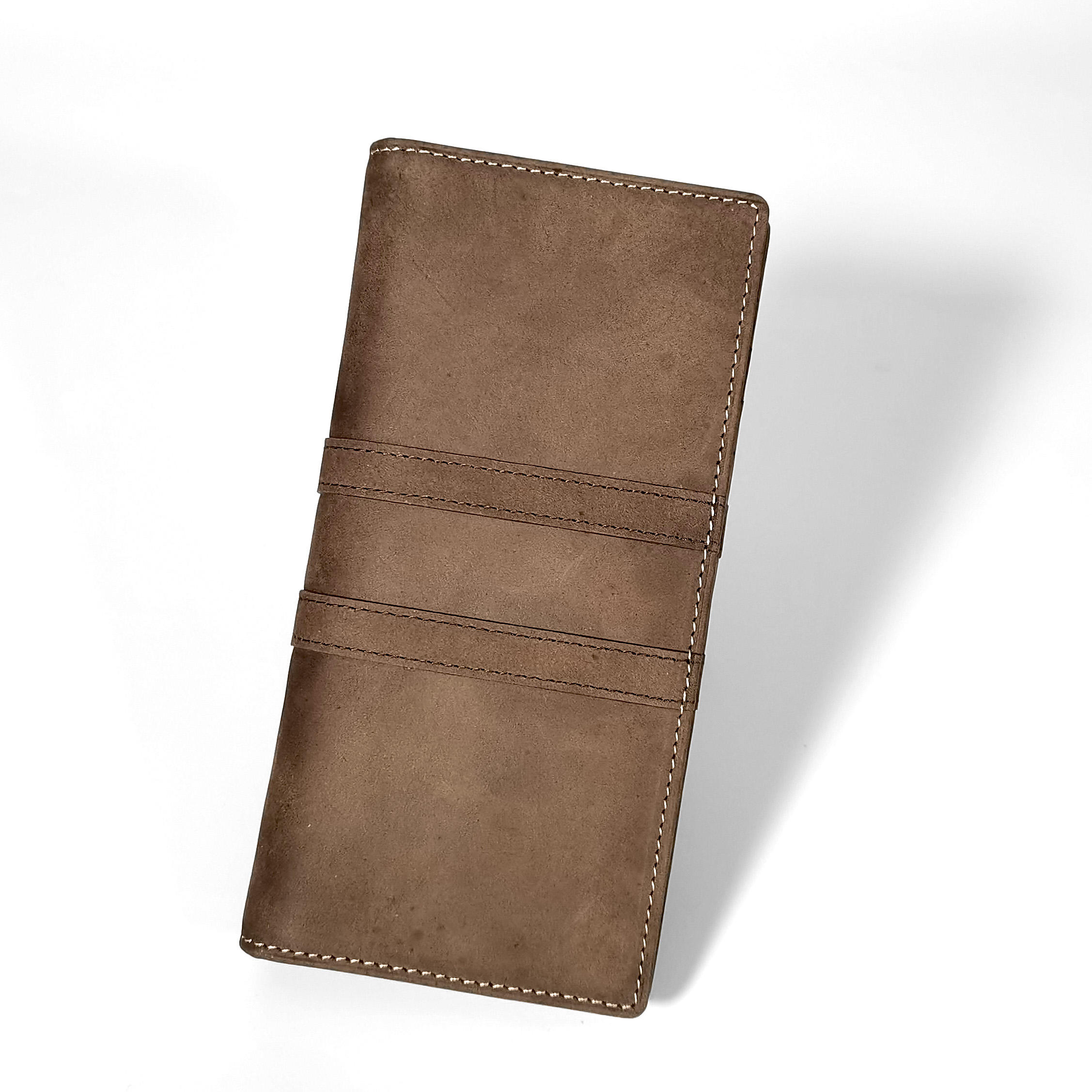 สีน้ำตาล