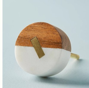 Bouton de tiroir décoratif en résine blanche et bois au design moderne pour armoire, meuble de cuisine et intérieur de maison - Product Image 3