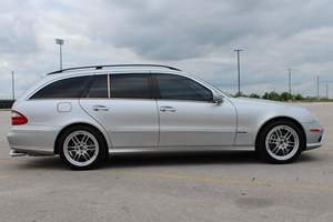 MERCEDES BENZ E500 4MATIC WAGON 2004 USADO, VOLANTE A LA IZQUIERDA/DERECHA - Product Image 2