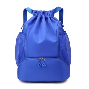 Sac à dos de sport en tissu à cordon de serrage de grande capacité pour le basket-ball de football Sports de plein air et randonnée - Product Image 1