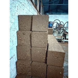 Unwashed 50/50 Coco Peat-Husk Chips Mix <b>Block</b> Balanced <b>Coir</b> Growing Medium with Good Aeration for Plant Growth Coconut <b>Coir</b> - Product Image 1