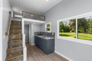 Maisonnette préfabriquée moderne sur roues + livraison gratuite - Product Image 3