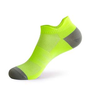 2022 Unisex de alta calidad 100% calcetines deportivos de algodón Color personalizado equipo tobillo estilo verano agarre ODM/OEM Logo inferior al por mayor - Product Image 2