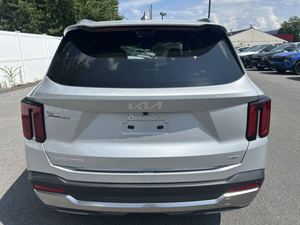 Último Modelo <span class=keywords><strong>Kia</strong></span> <span class=keywords><strong>Sorento</strong></span> Híbrido 2025 Gris, Motor Híbrido, 3ra Fila <span class=keywords><strong>de</strong></span> Asientos, Interior Claro, Asientos <span class=keywords><strong>de</strong></span> Cuero, SUV con Techo Solar, <span class=keywords><strong>Camioneta</strong></span> Usada al Mejor <span class=keywords><strong>Precio</strong></span> - Product Image 3