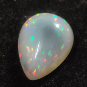 Opale éthiopienne naturelle, 19x14mm, cabochon de poire, 10.5 carats, cabine en opale véritable pour bijoux plein de feu, poire en opale blanche, cabine en pierres précieuses - Product Image 1