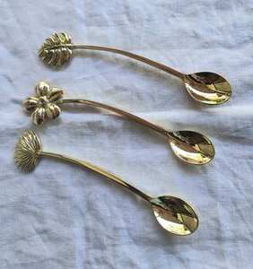 Vintage Design <b>Gold</b> Plated Stainless Steel <b>Spoon</b> Set of 3 Leaf Shape Handles Perfect for Wedding Kitchen Use Direct from India - Product Image 5
