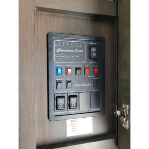 Caravane de voyage confortable pour 6 personnes, modèle 2020 Grand Design Reflection 297RSTS, en aluminium noir - Product Image 2