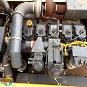 Excavadora de Orugas Usada Komatsu PC450-7 en Buen Estado, Poco Tiempo de Trabajo, con Componentes Principales: Motor, Caja de Cambios, Bomba, Rodamientos - Product Image 6