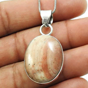Hermoso Colgante de Piedra Preciosa de Rodocrosita Natural con Corte Ovalado para Esposa, Estilo Art Deco, Boho, Étnico y Moderno, a Precio de Mayoreo - Product Image 3