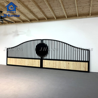 Portail de ferme télescopique moderne en pin, design de porte d'entrée pour enclos de chevaux, treillis et portails