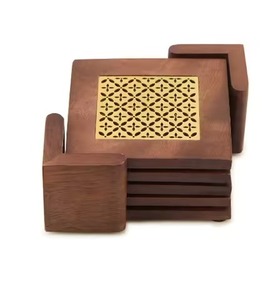 Ensemble de sous-verres décoratifs en bois accessoires de boissons rustiques vintage pour table à manger café thé bière maison cuisine - Product Image 1