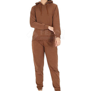 Conjunto Deportivo de Invierno para Mujer con Logotipo Personalizado, 100% Algodón, Venta al Por Mayor, Marca Privada, Sudadera con Capucha y Pantalones de Jogging, 2 Piezas - Product Image 5